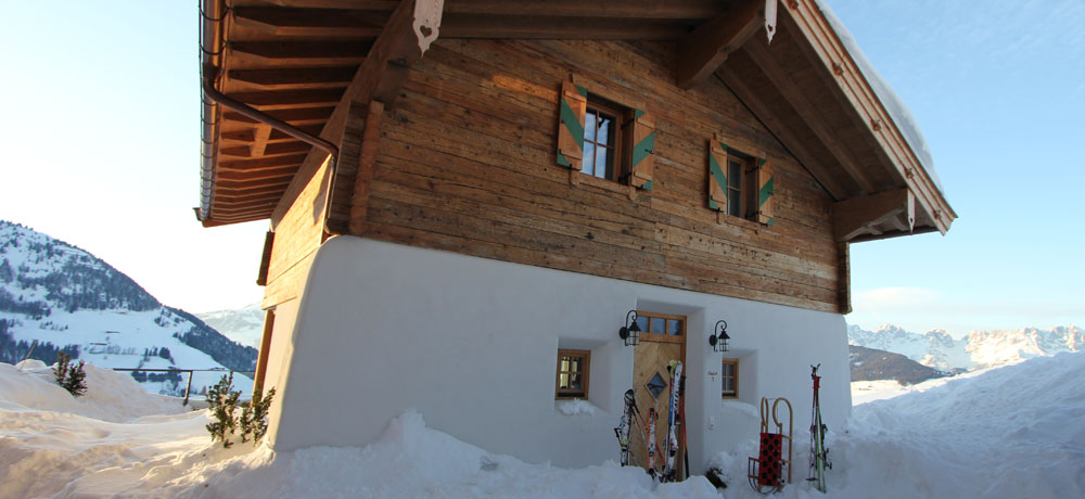 Rent a mountain lodge in the winter
