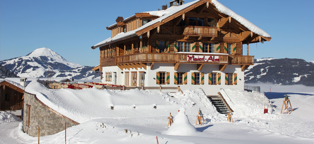 The Maierl-Alm in the snow